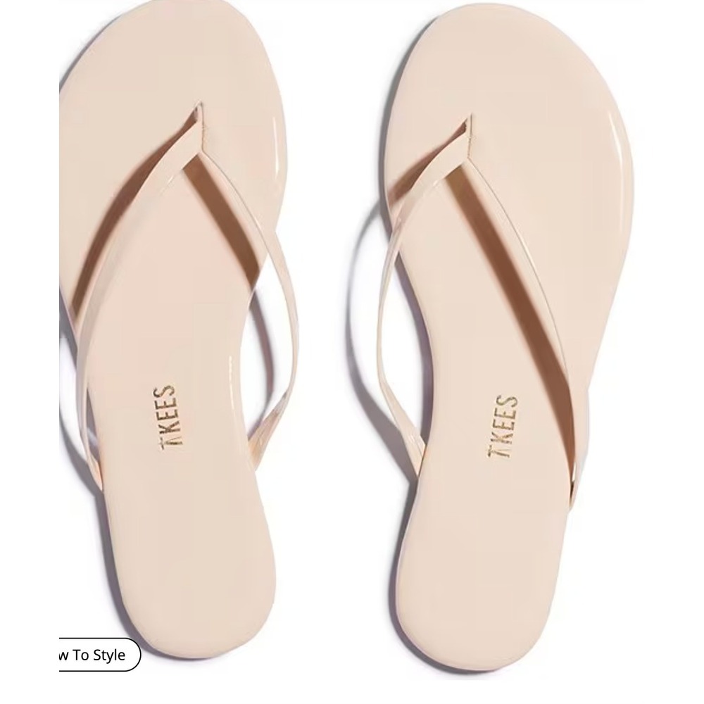 TKEES Lilly Glosses Flip Flops Patent Leather Minimalist Cream sz 6